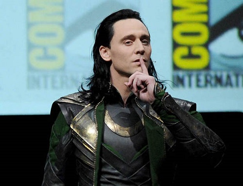 Comic-Con-2013-Tom-Hiddleston-Pulled-Loki-Stunt-by-Dressing-Up-as-Jango-Fett-370803-2