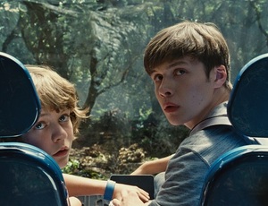 A Jurassic World-ben semmi sem természetes, csak a félelem!