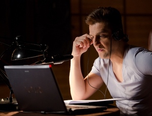 Decemberben jön az év legmelegebb vígjátéka!