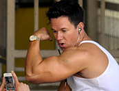 Egymilliót bukott Mark Wahlberg