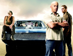 Itt a Halálos iramban 7 első plakátja