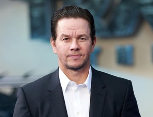 Mark Wahlberg múltját állati cikinek tartják a gyerekei 