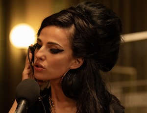 Ezért lett Back to Black az Amy Winehouse-ról szóló film címe 