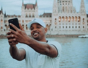 Will Smith újra Budapestre jön