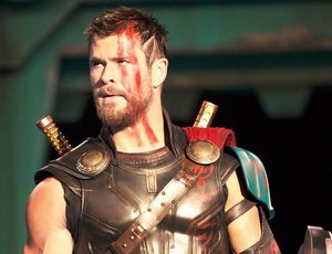 Thor brutálisan vagány és vicces! Itt az új előzetes!